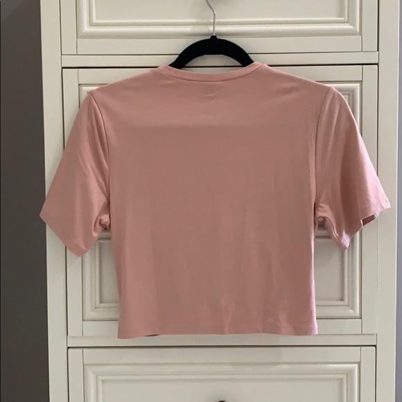 H&M Light Pink Cropped T-Shirt - Picture 2 of 5